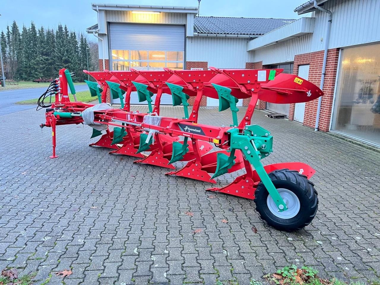 Pflug типа Kverneland LB 300 5 FURET, Gebrauchtmaschine в Tim (Фотография 4)