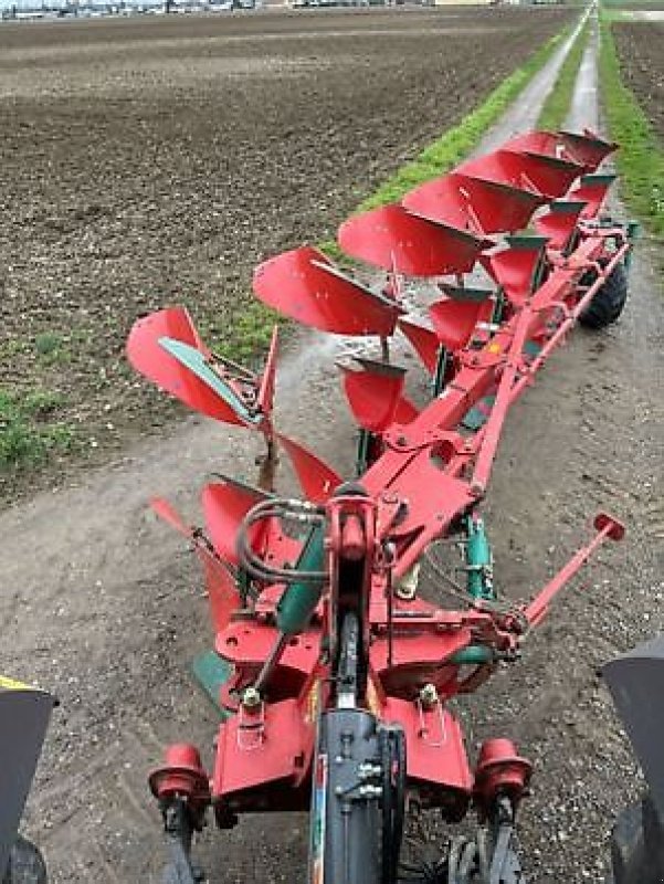 Pflug des Typs Kverneland LB 6 corps, Gebrauchtmaschine in Muespach-le-Haut (Bild 4)
