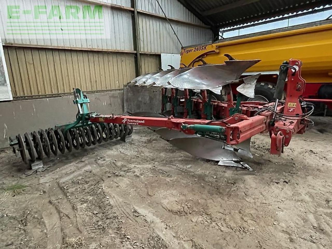 Pflug van het type Kverneland lb 85 5-schaar met packomat, Gebrauchtmaschine in gg VEGHEL (Foto 1)