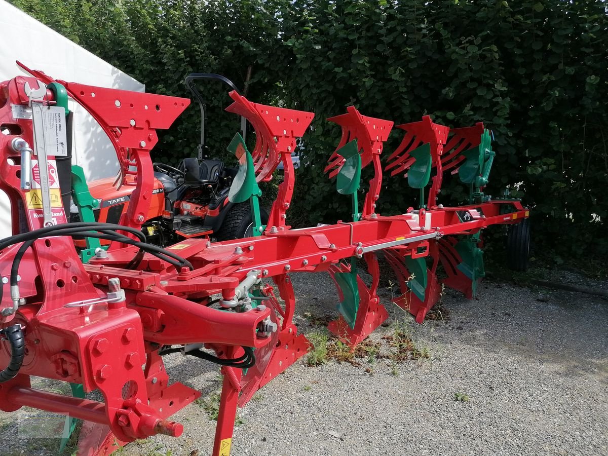 Pflug des Typs Kverneland LB100-200 5 Vario, Neumaschine in Obing (Bild 2)