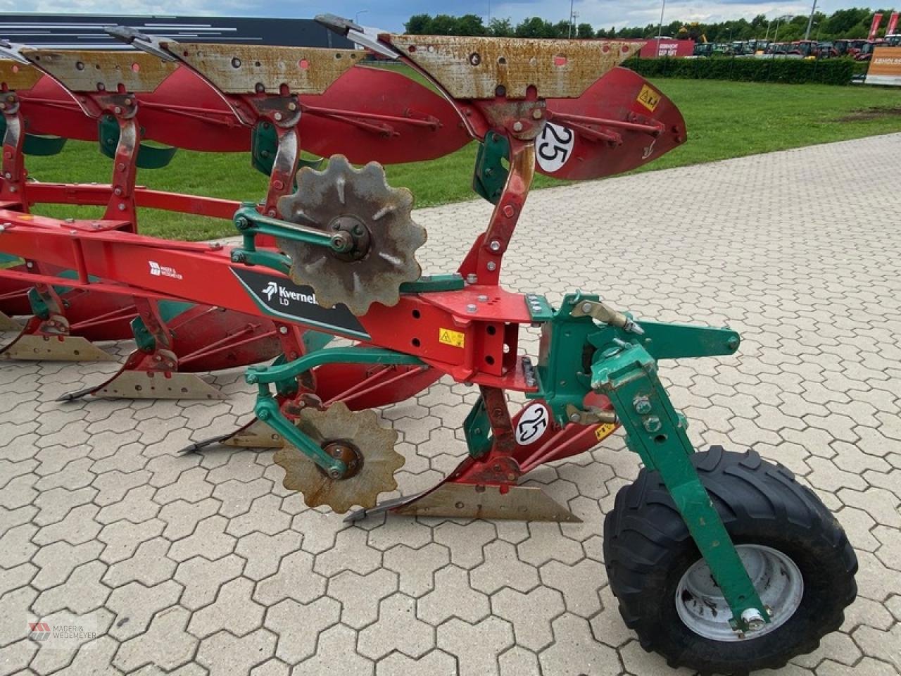 Pflug des Typs Kverneland LD 100-300 5-SCHAR, Gebrauchtmaschine in Oyten (Bild 5)