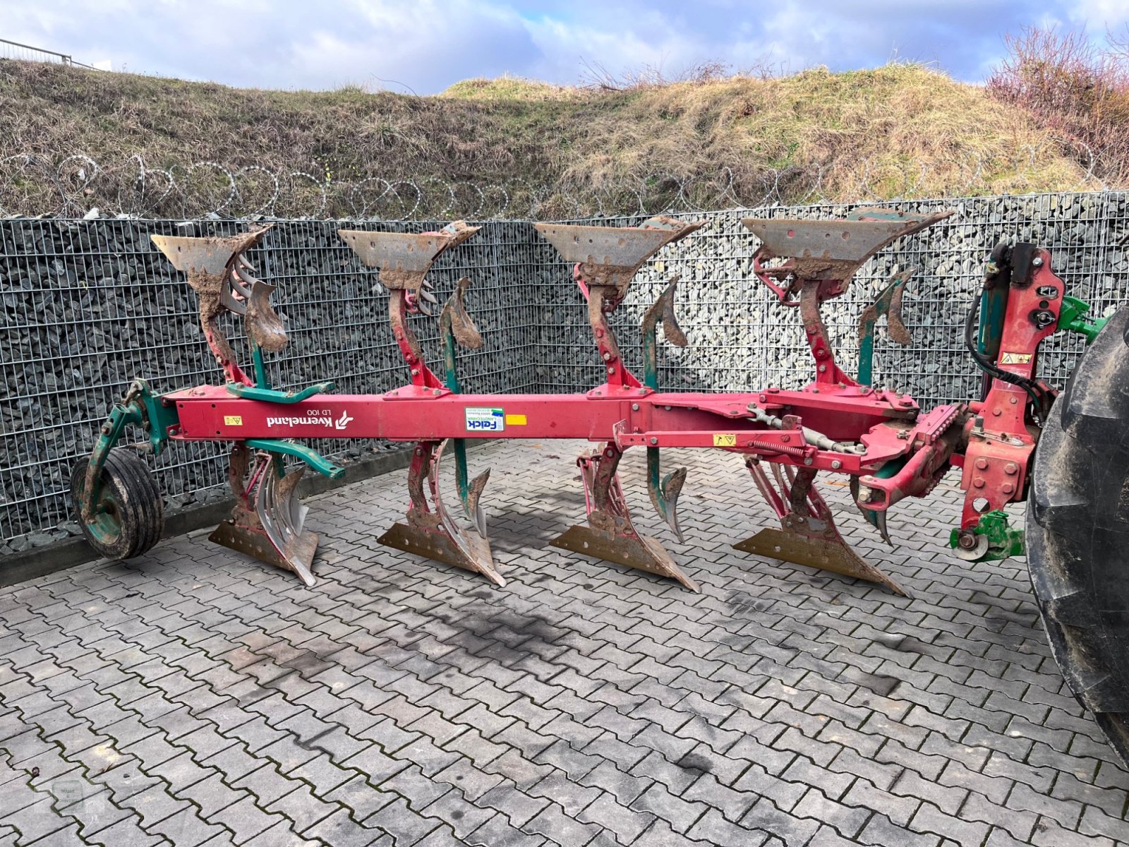 Pflug du type Kverneland LD 100, Gebrauchtmaschine en Gross-Bieberau (Photo 7)