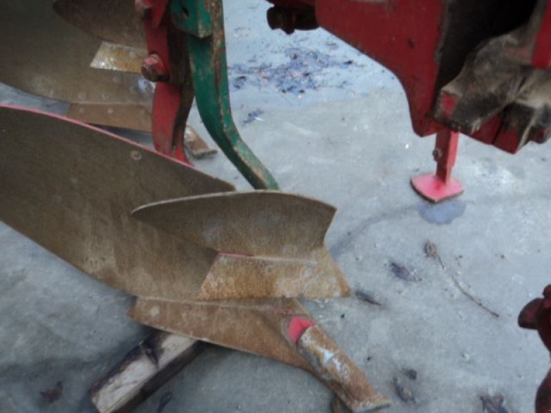 Pflug typu Kverneland LS 95, Gebrauchtmaschine v MOULLE (Obrázek 10)