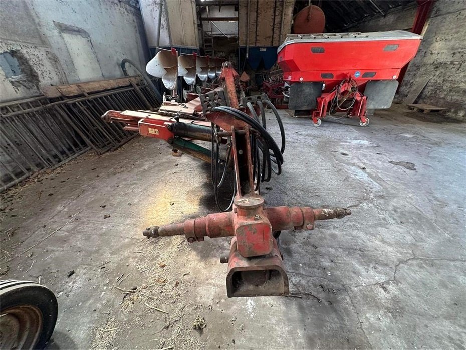 Pflug des Typs Kverneland PB100, Gebrauchtmaschine in Gjerlev J. (Bild 3)