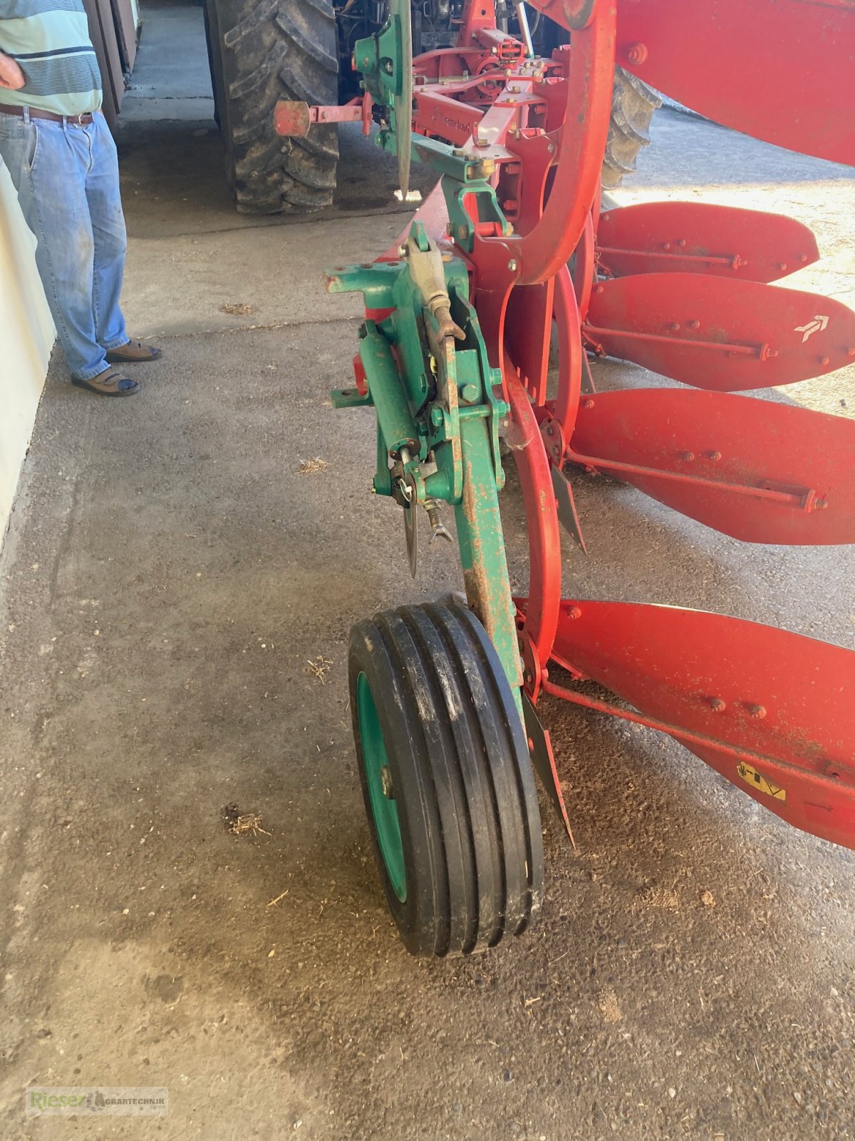 Pflug des Typs Kverneland Pflug 150 B, Gebrauchtmaschine in Nördlingen (Bild 3)