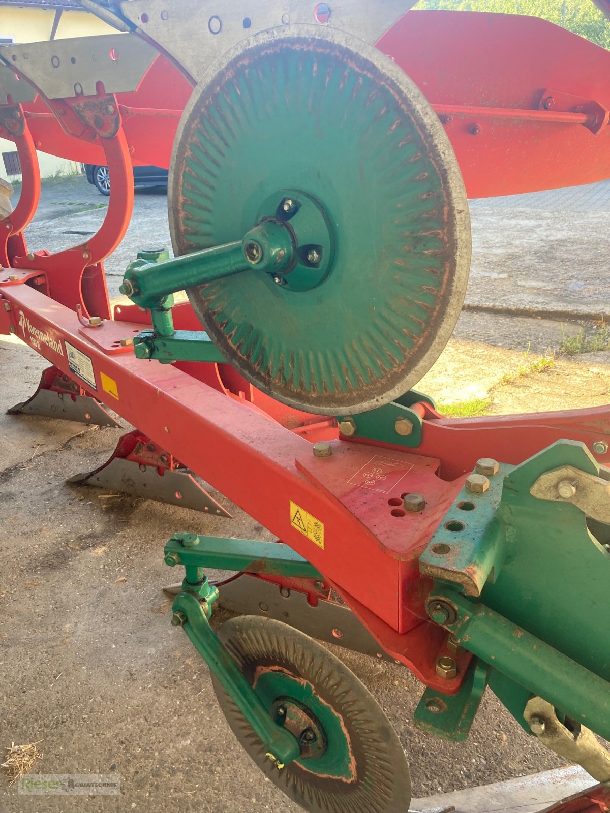 Pflug des Typs Kverneland Pflug 150 B, Gebrauchtmaschine in Nördlingen (Bild 4)