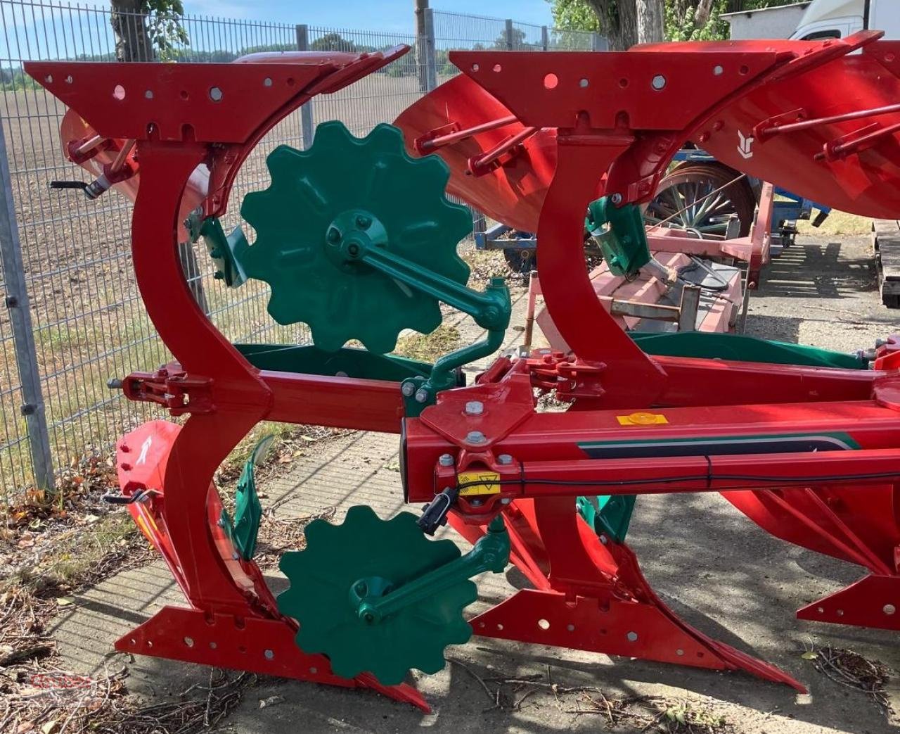 Pflug des Typs Kverneland PG-100-7 scharig, Neumaschine in Elsnig (Bild 4)