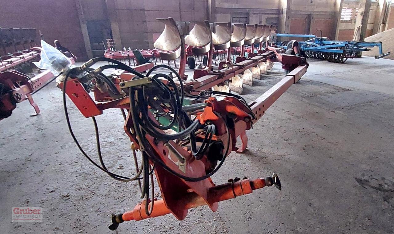 Pflug des Typs Kverneland PG-100 8-schar mit Tigges Packer, Gebrauchtmaschine in Elsnig (Bild 5)