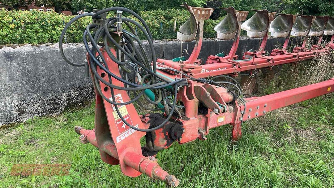 Pflug des Typs Kverneland PG 100 8-Schar, Gebrauchtmaschine in Suhlendorf (Bild 2)