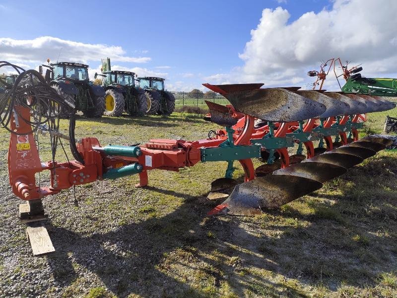 Pflug des Typs Kverneland PG 6, Gebrauchtmaschine in CHAUMESNIL (Bild 4)