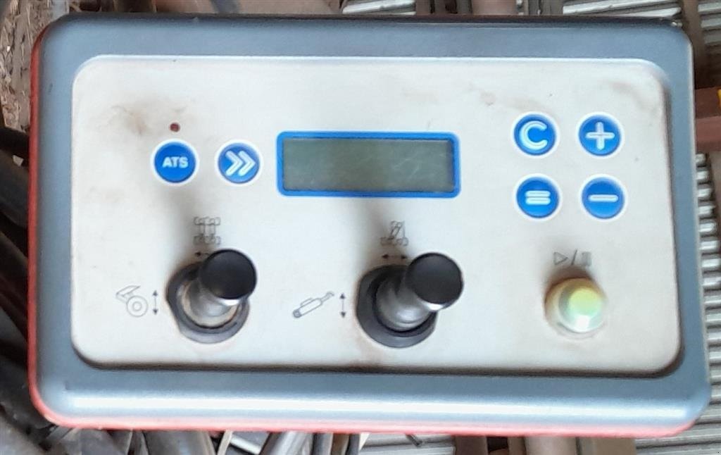 Pflug типа Kverneland PW100 10 furet  Store dybdehjul, Gebrauchtmaschine в Vils, Mors (Фотография 5)