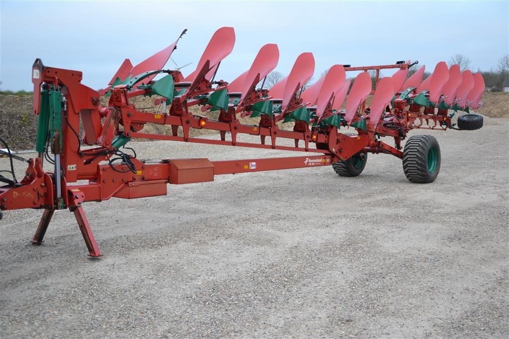 Pflug типа Kverneland PW100 10 furet  Store dybdehjul, Gebrauchtmaschine в Vils, Mors (Фотография 1)