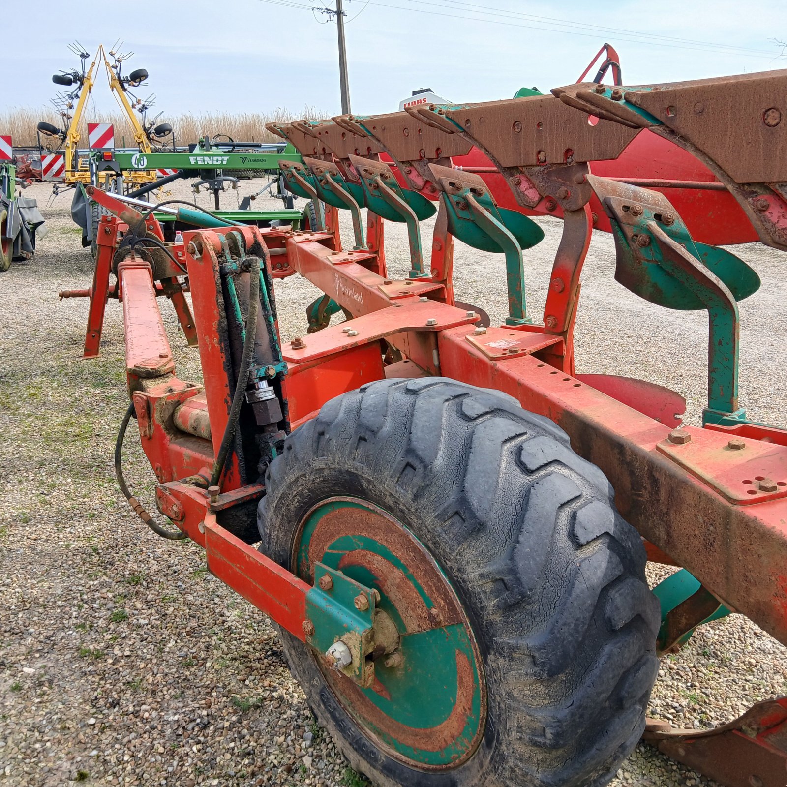 Pflug от тип Kverneland RS 100, Gebrauchtmaschine в HERLIN LE SEC (Снимка 2)