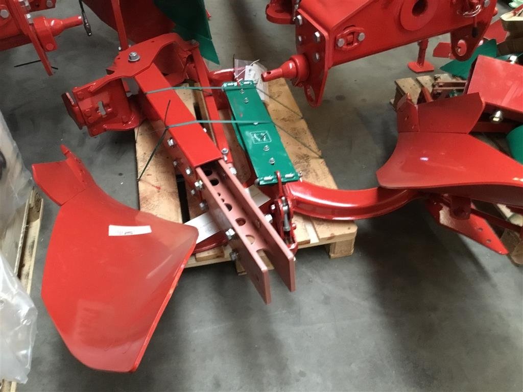 Pflug des Typs Kverneland Udbygningsfure til EG 200  med krop 28, Gebrauchtmaschine in Bredsten (Bild 2)