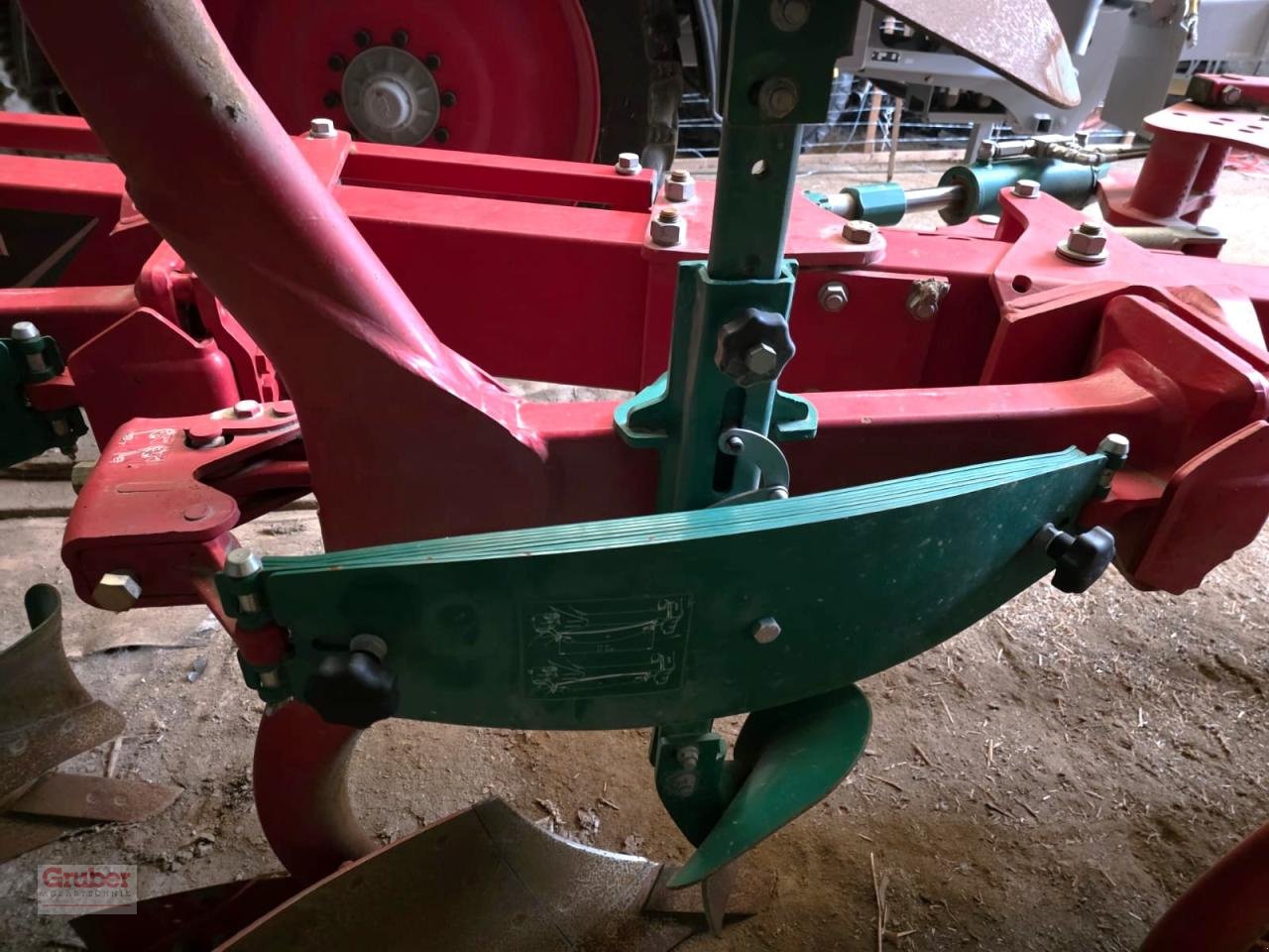 Pflug tipa Kverneland Variomat 3400 mit Turnaround Packer, Gebrauchtmaschine u Elsnig (Slika 8)