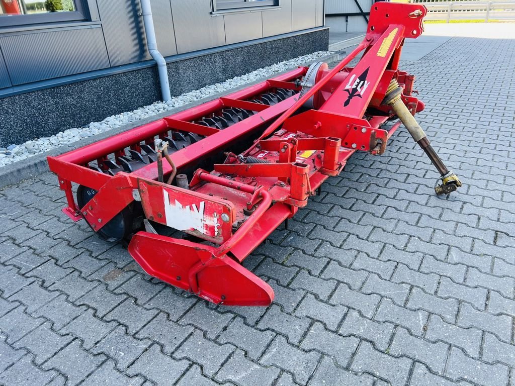 Pflug Türe ait Lely Terra 300-20 rotorkopegg pakkerwals, Gebrauchtmaschine içinde Coevorden (resim 4)