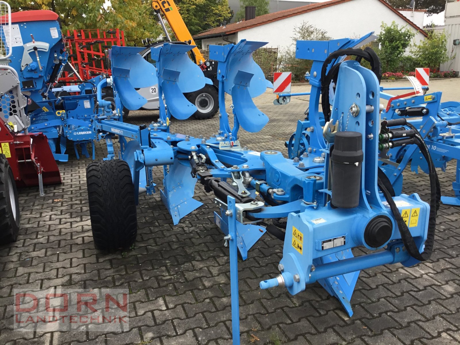 Pflug des Typs Lemken Abverkauf Juwel 7, Neumaschine in Straubing (Bild 2)