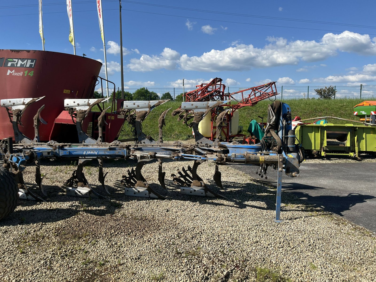 Pflug typu Lemken CHARRUE JUWEL 8VT 6 CORPS, Gebrauchtmaschine v PONTIVY (Obrázek 2)
