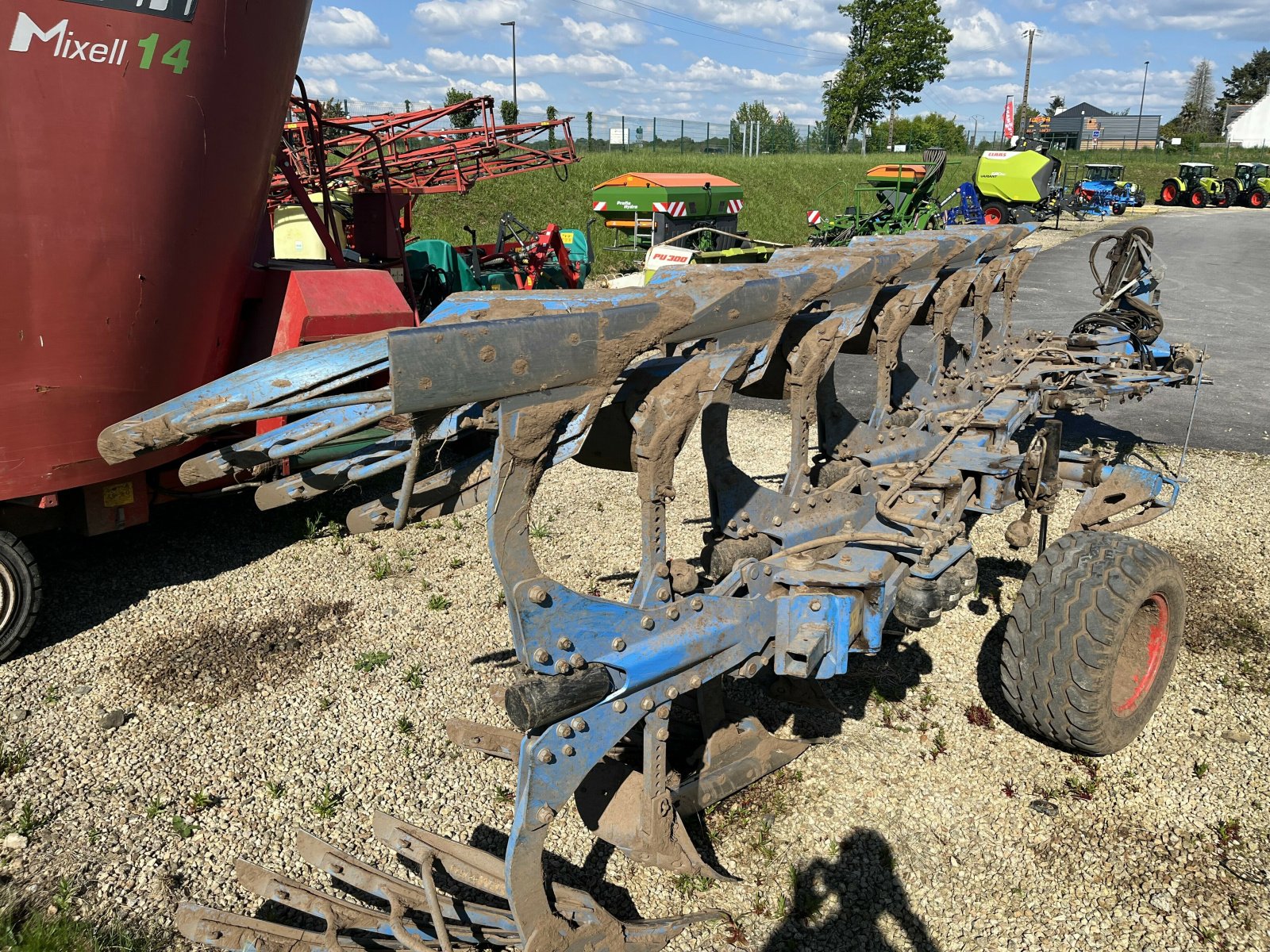 Pflug typu Lemken CHARRUE JUWEL 8VT 6 CORPS, Gebrauchtmaschine v PONTIVY (Obrázek 4)