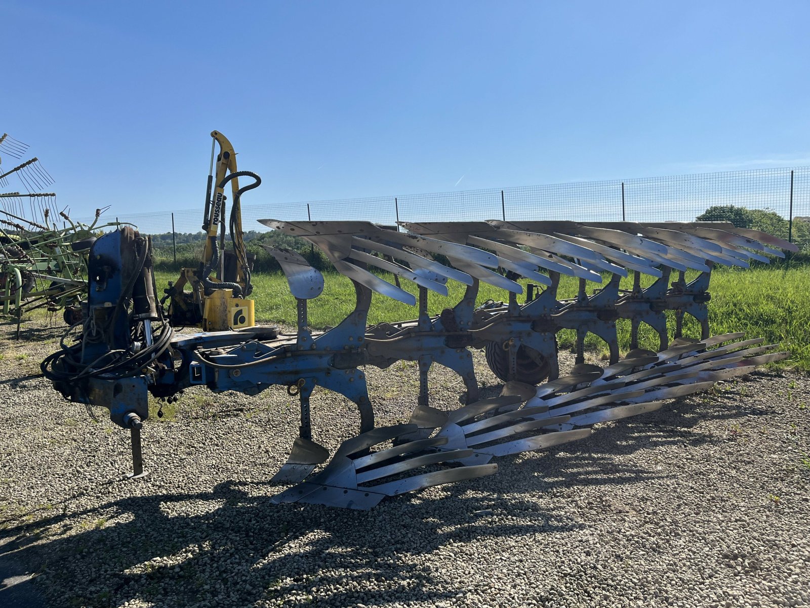 Pflug typu Lemken CHARRUE JUWEL 8VT 6 CORPS, Gebrauchtmaschine v PONTIVY (Obrázek 3)