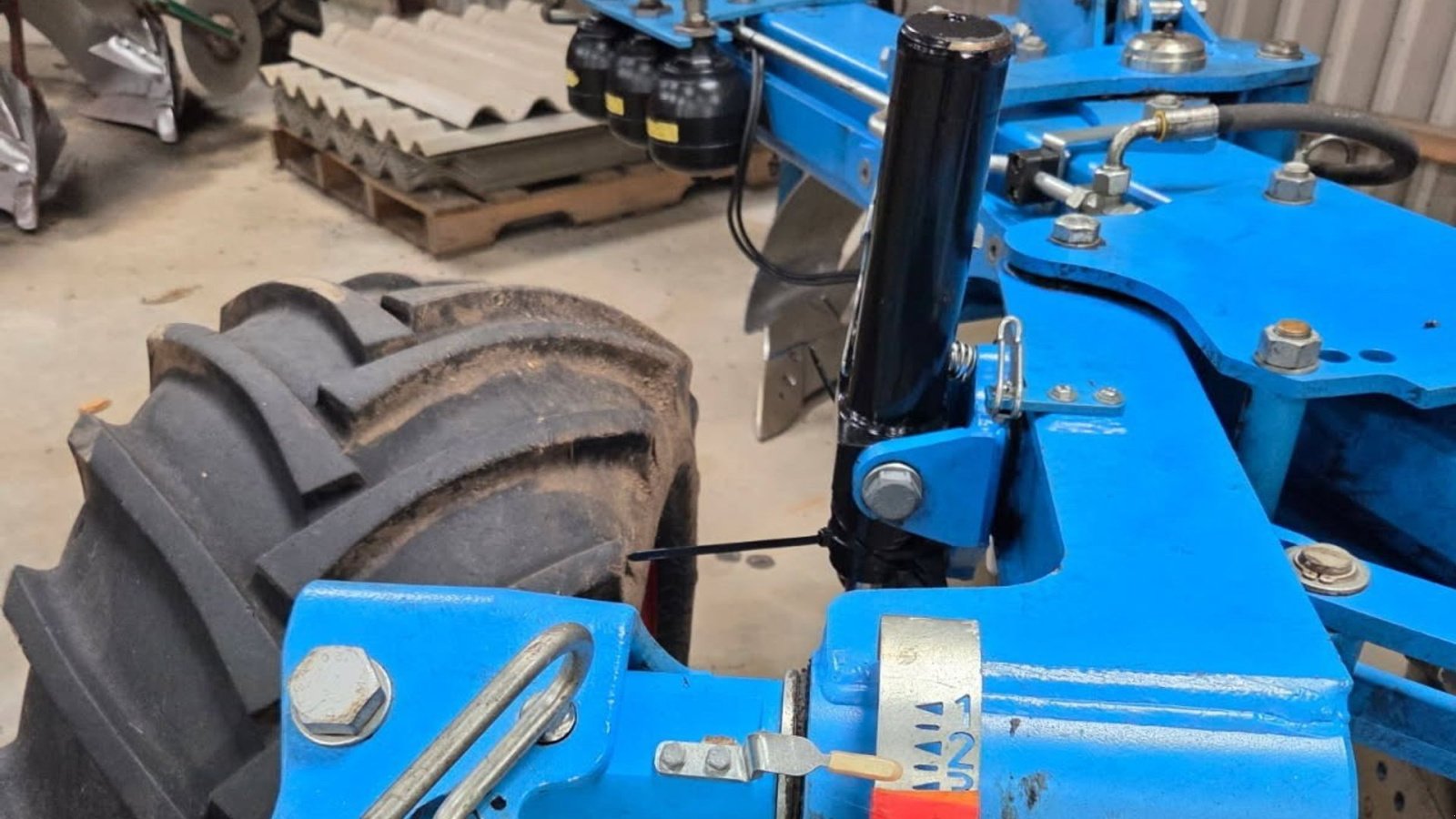 Pflug typu Lemken JUWEL 10M - 6 furet  Meget flot Gårdplov - kun 1200 ha, Gebrauchtmaschine v Vils, Mors (Obrázek 5)