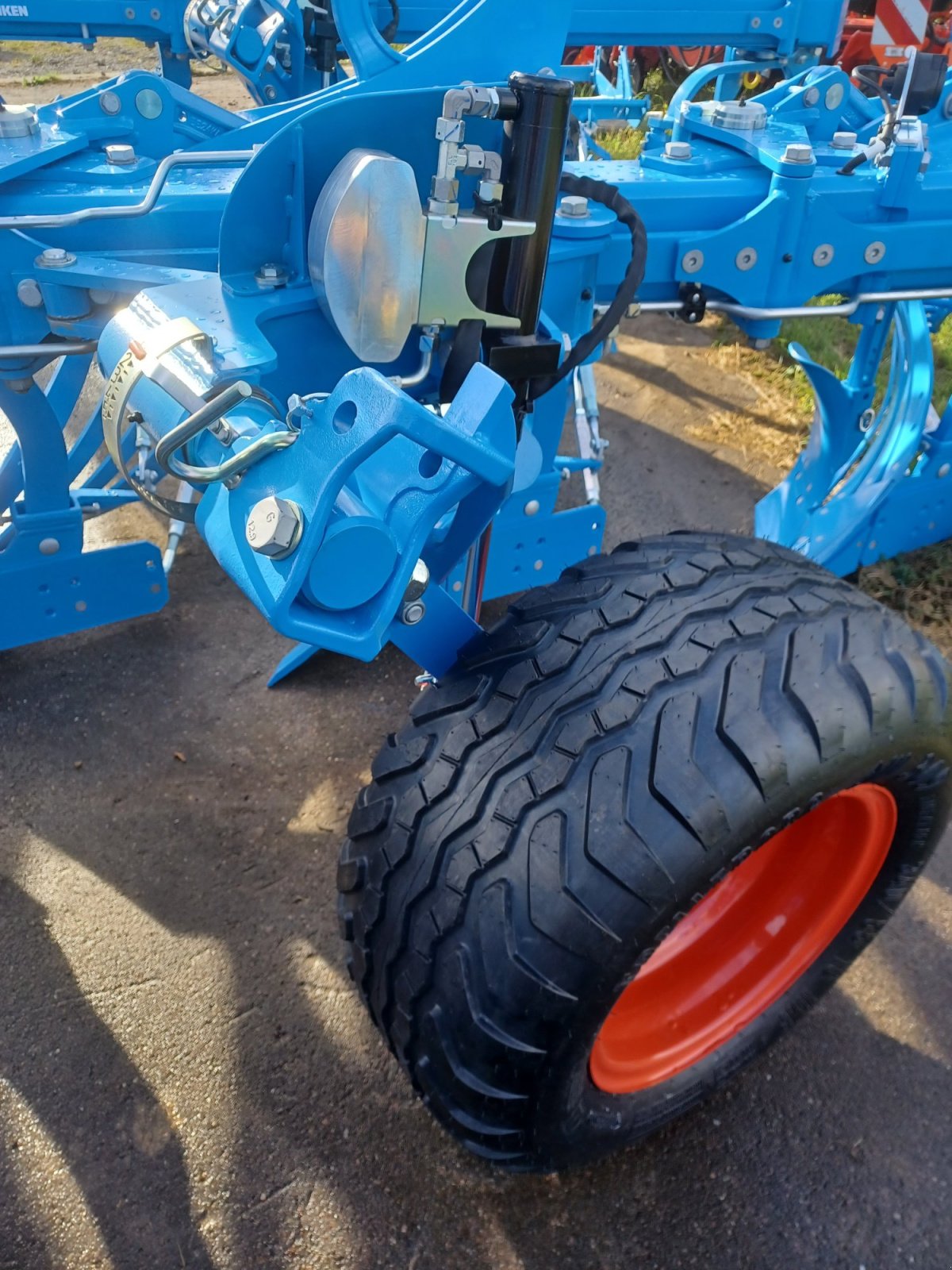 Pflug of the type Lemken Juwel 10MVU 5 + 1 N 100, Neumaschine in Uffenheim (Picture 3)