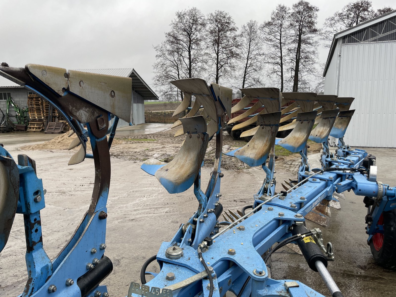 Pflug del tipo Lemken Juwel 8/6, Gebrauchtmaschine en Turek (Imagen 2)