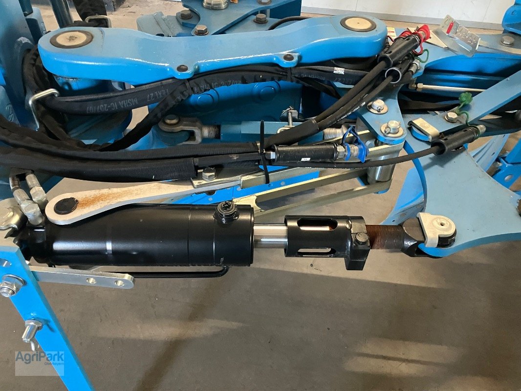 Pflug of the type Lemken JUWEL 8 M V 5 N 100, Neumaschine in Kirchdorf (Picture 5)