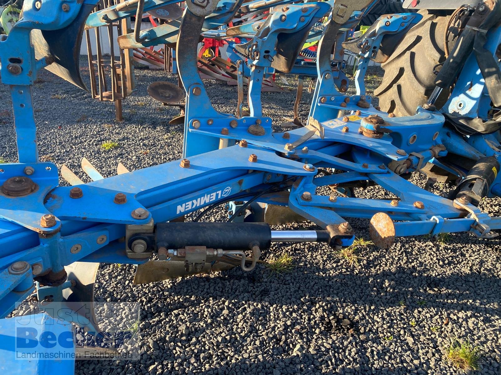 Pflug van het type Lemken Juwel 8 MV, Gebrauchtmaschine in Weimar-Niederwalgern (Foto 6)