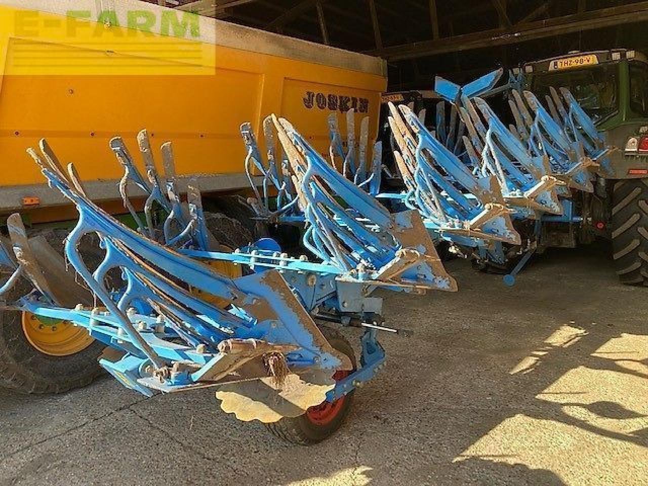 Pflug des Typs Lemken juwel 8 v 6-schaar on-land, Gebrauchtmaschine in gg VEGHEL (Bild 1)
