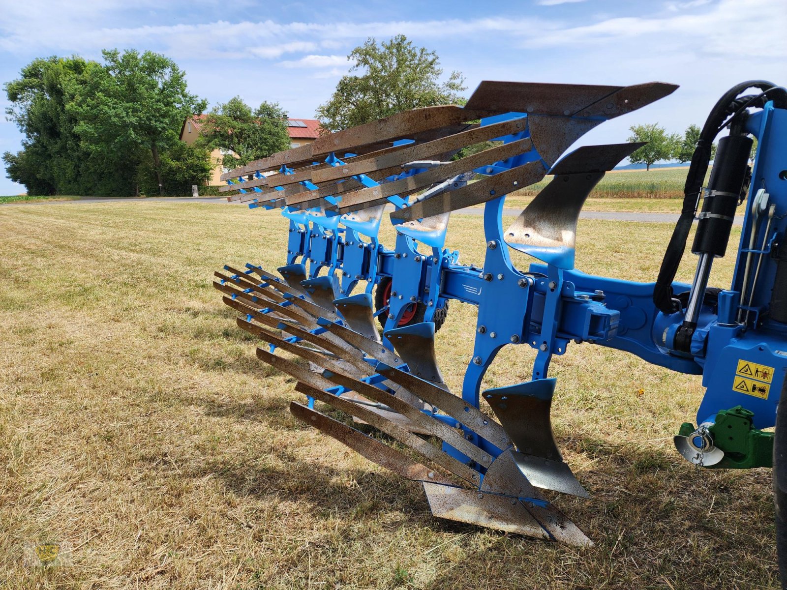 Pflug des Typs Lemken Juwel 8 Vario 5furchig Vorführpflug, Gebrauchtmaschine in Willanzheim (Bild 1)