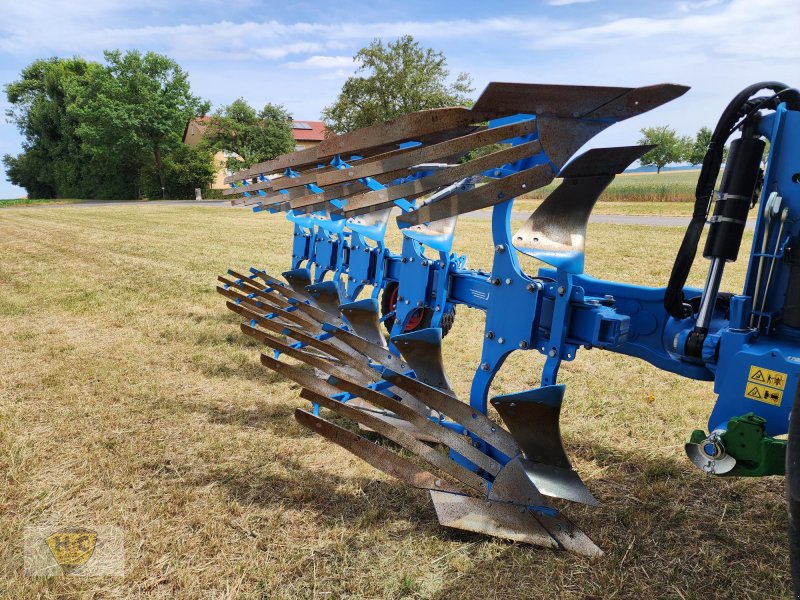 Pflug типа Lemken Juwel 8 Vario 5furchig Vorführpflug, Gebrauchtmaschine в Willanzheim (Фотография 1)