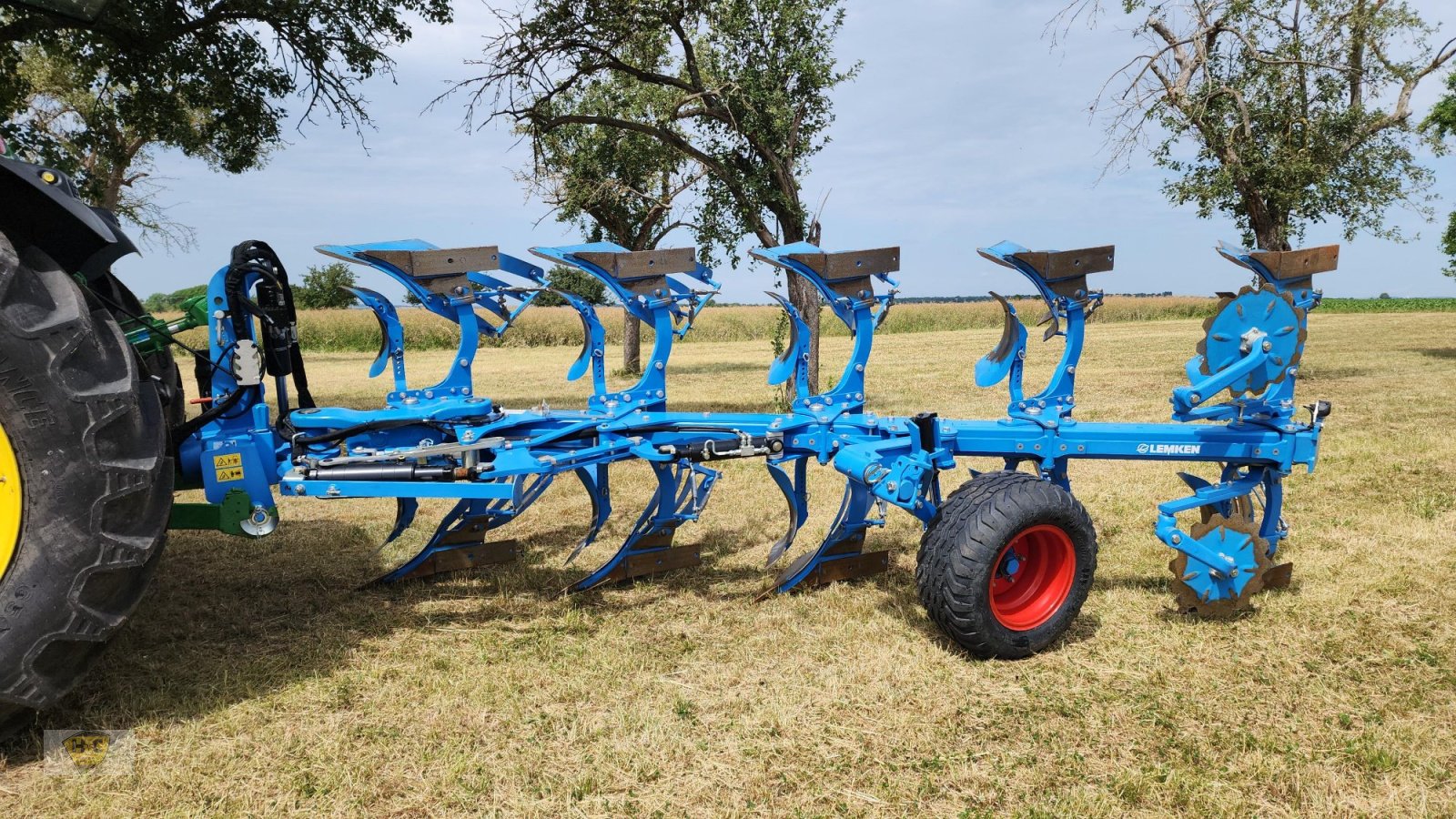 Pflug des Typs Lemken Juwel 8 Vario 5furchig Vorführpflug, Gebrauchtmaschine in Willanzheim (Bild 3)