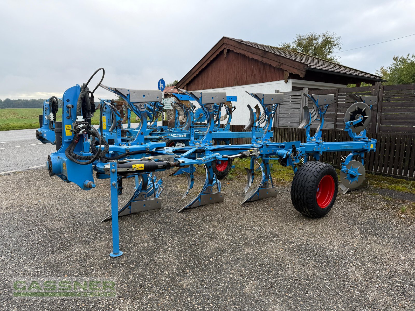 Pflug des Typs Lemken Juwel 8, Gebrauchtmaschine in Aying/Goeggenhofen (Bild 2)