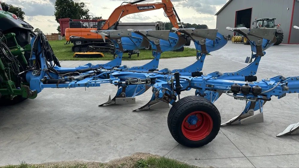 Pflug du type Lemken Juwel 8, Gebrauchtmaschine en Chwaliszew (Photo 2)