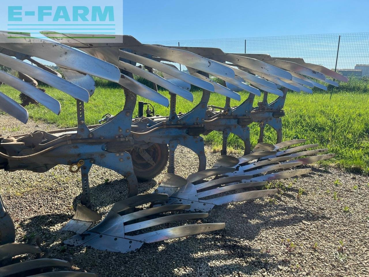 Pflug des Typs Lemken juwel 8vt/6c, Gebrauchtmaschine in PONTIVY (56 - MORBIHAN) (Bild 5)
