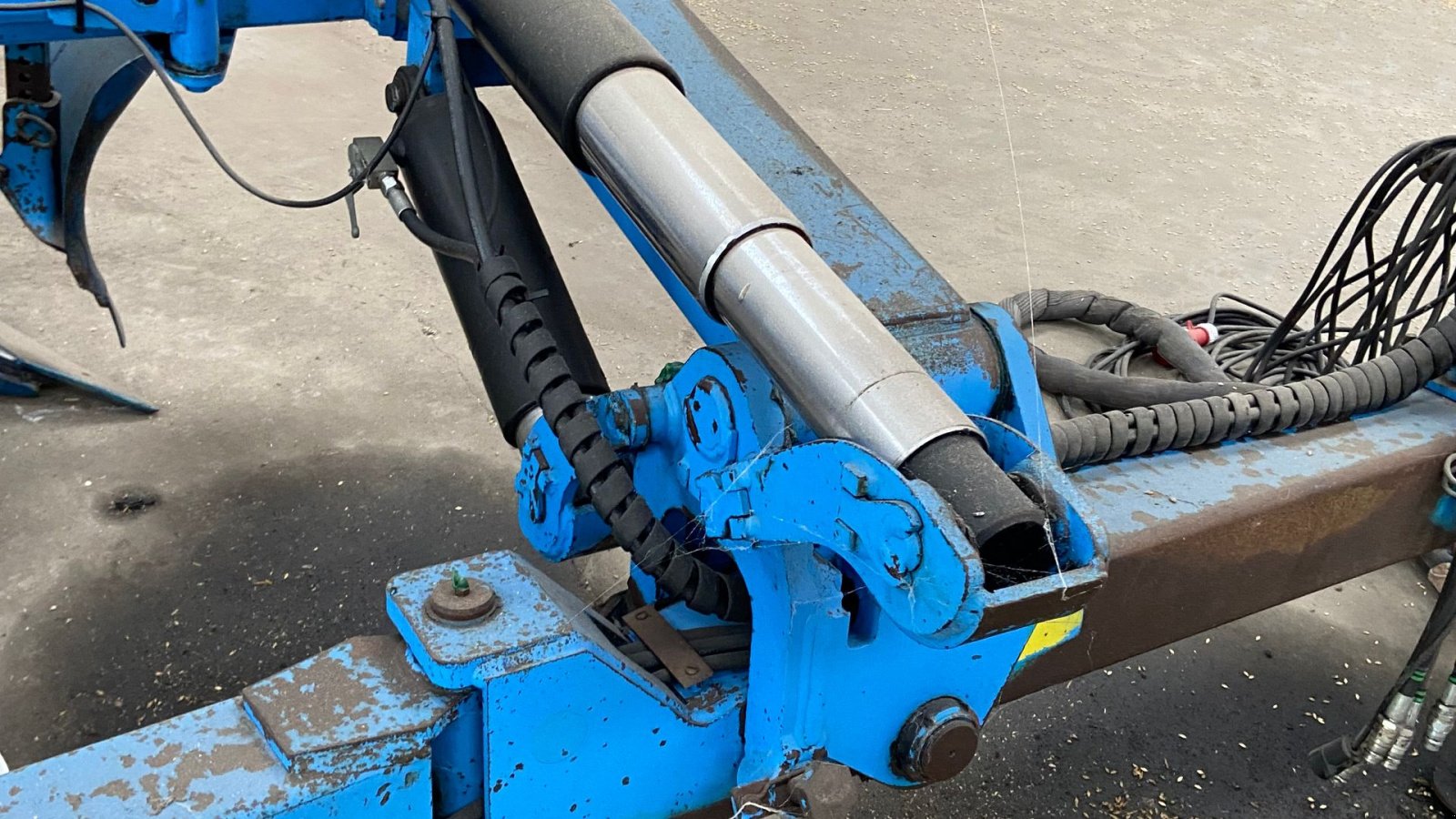 Pflug типа Lemken Vari Diamant 10x 8 furet med riste, Gebrauchtmaschine в Løgstør (Фотография 16)