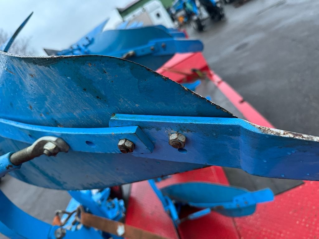 Pflug του τύπου Lemken VARI OPAL 7, Gebrauchtmaschine σε MORHANGE (Φωτογραφία 1)