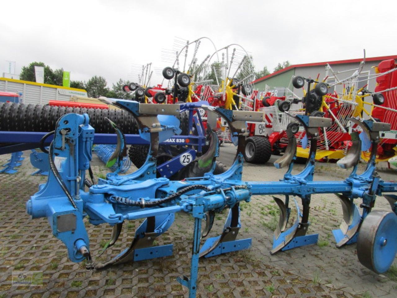 Pflug typu Lemken Vario Opal 120, Gebrauchtmaschine v Wernberg-Köblitz (Obrázek 3)