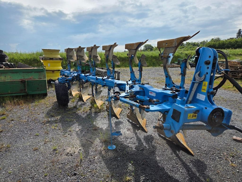 Pflug of the type Lemken Variopal 8, Gebrauchtmaschine in COULVAIN (Picture 3)