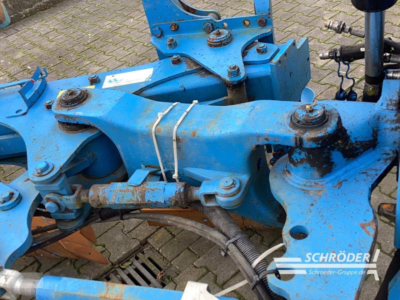 Pflug des Typs Lemken VARIOPAL 9 5+1 N100, Gebrauchtmaschine in Wittmund (Bild 4)