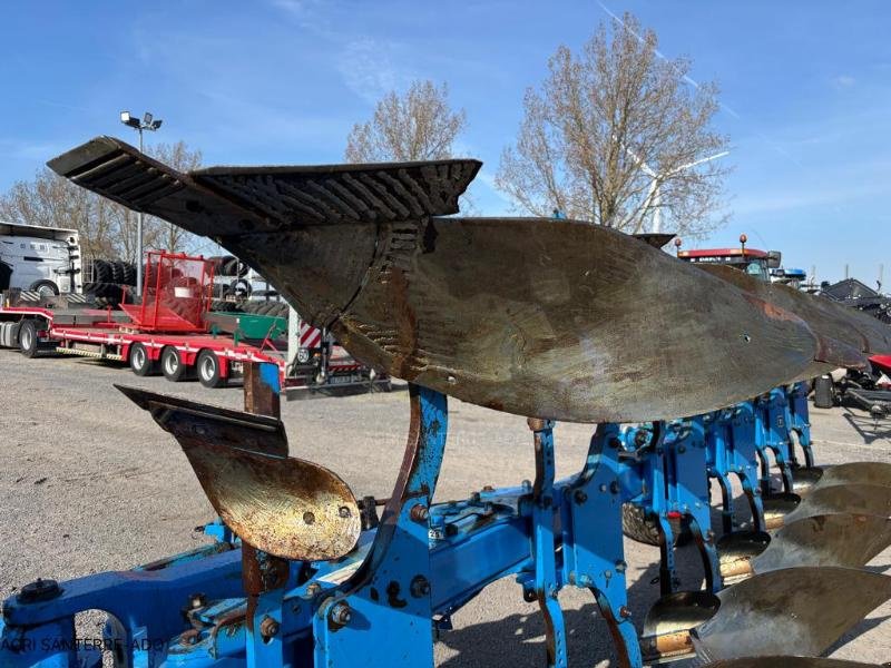 Pflug des Typs Lemken VARIOPAL, Gebrauchtmaschine in ROYE (Bild 4)