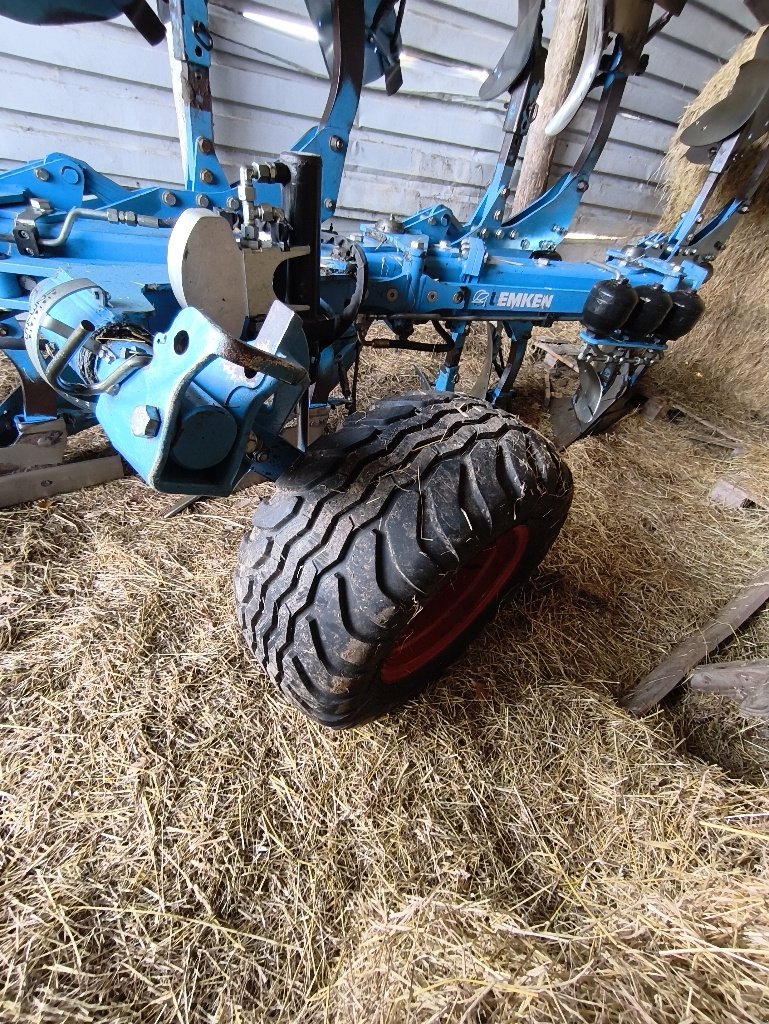 Pflug typu Lemken VT5+1, Gebrauchtmaschine w Saint-Nabord (Zdjęcie 7)