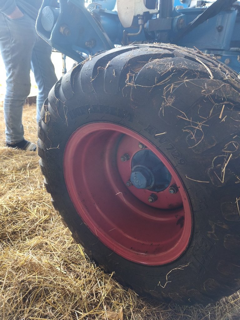 Pflug typu Lemken VT5+1, Gebrauchtmaschine w Saint-Nabord (Zdjęcie 10)