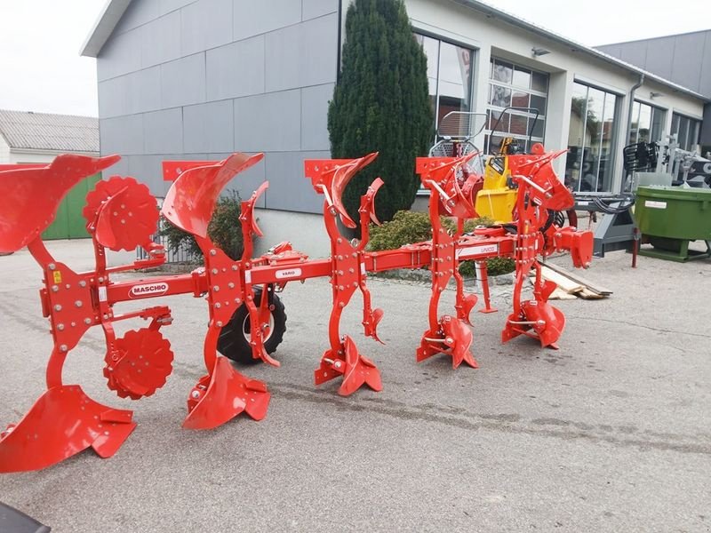 Pflug des Typs Maschio Unico M Vario 4+1 Volldrehpflug, Neumaschine in St. Marienkirchen (Bild 4)