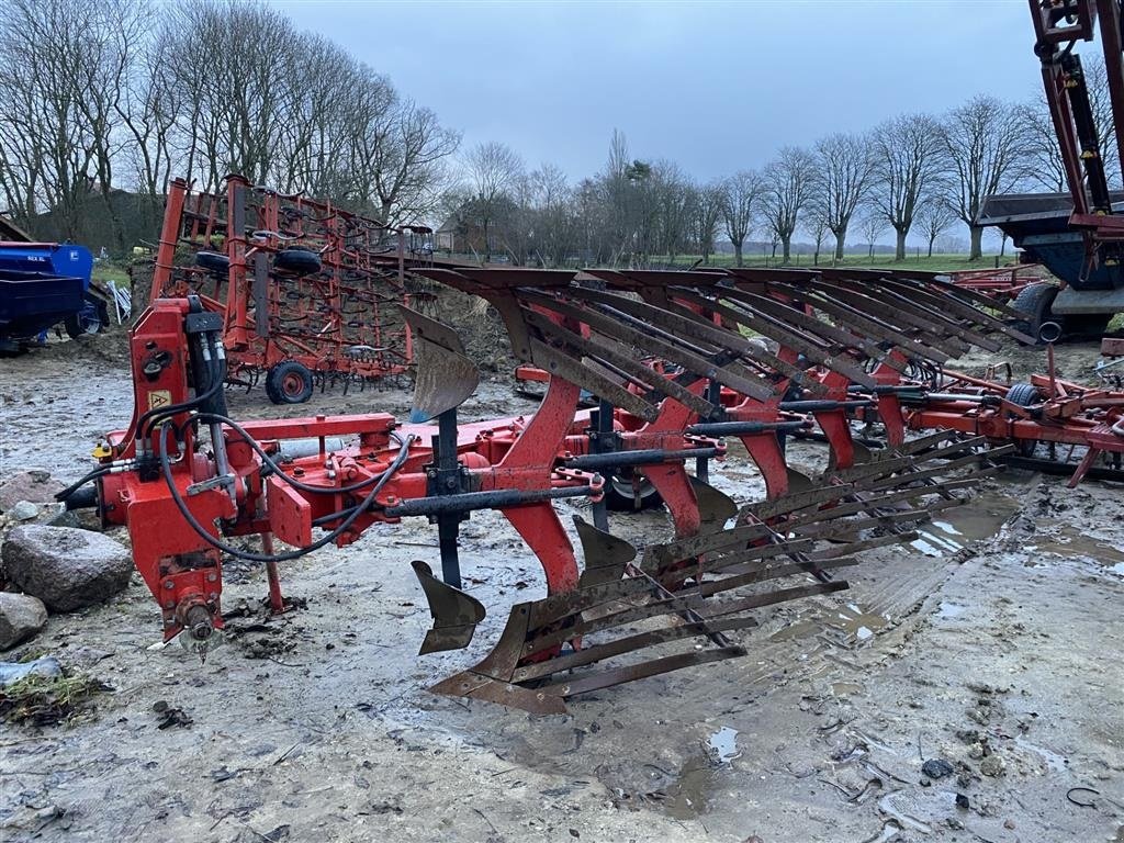 Pflug des Typs Massey Ferguson 5 furet plov. Øverum i rød farve, Gebrauchtmaschine in øster ulslev (Bild 1)