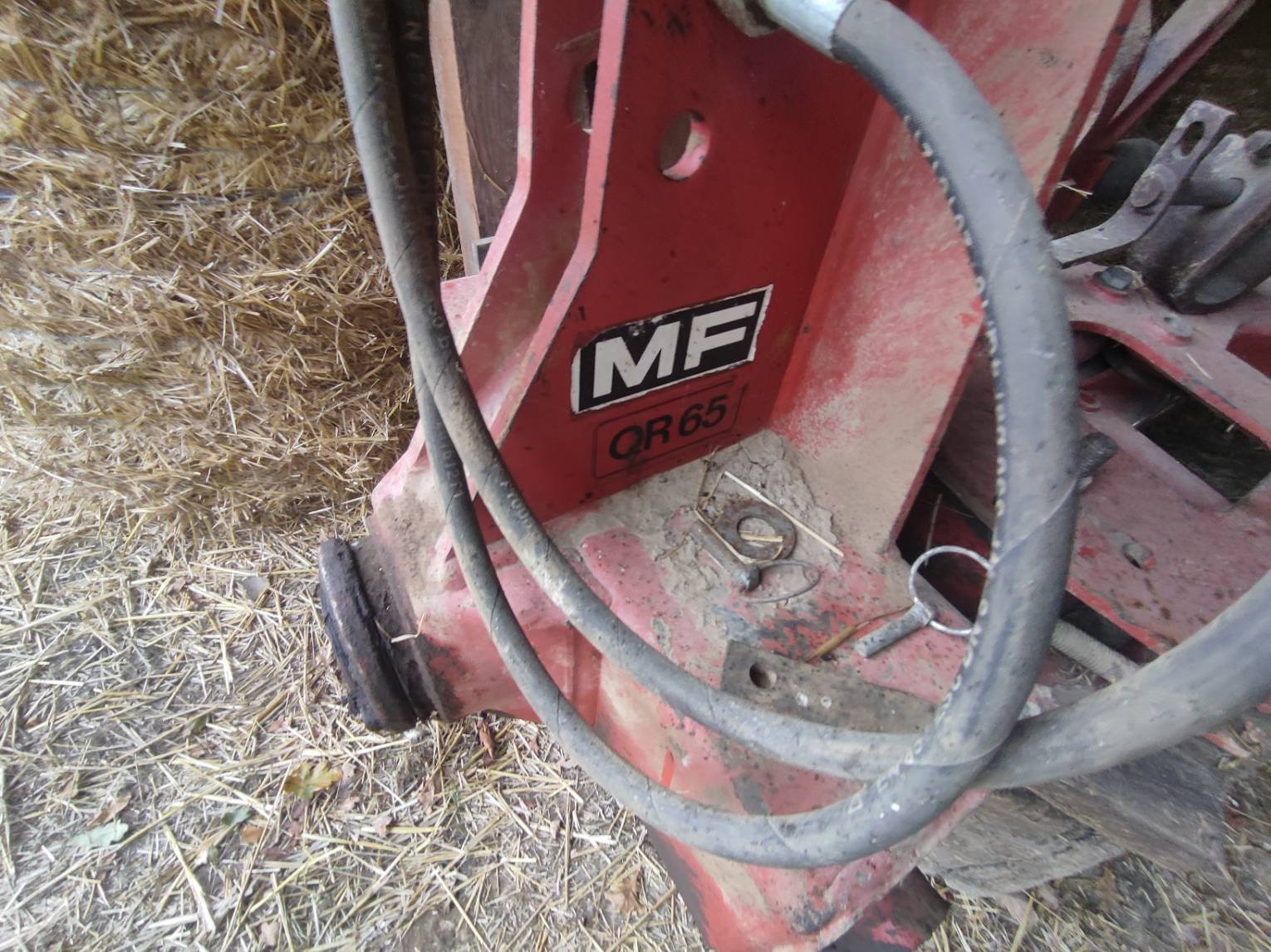 Pflug del tipo Massey Ferguson Qr65, Gebrauchtmaschine en Le Horps (Imagen 10)