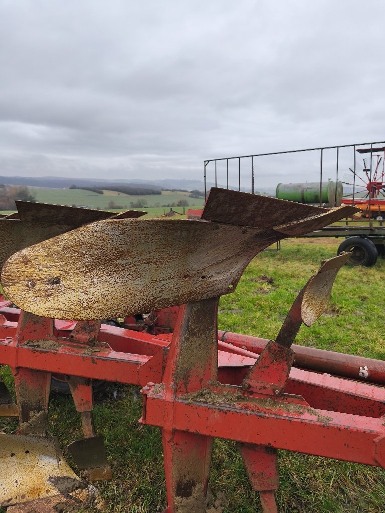 Pflug a típus Naud PSN415, Gebrauchtmaschine ekkor: LIMEY-REMENAUVILLE (Kép 2)