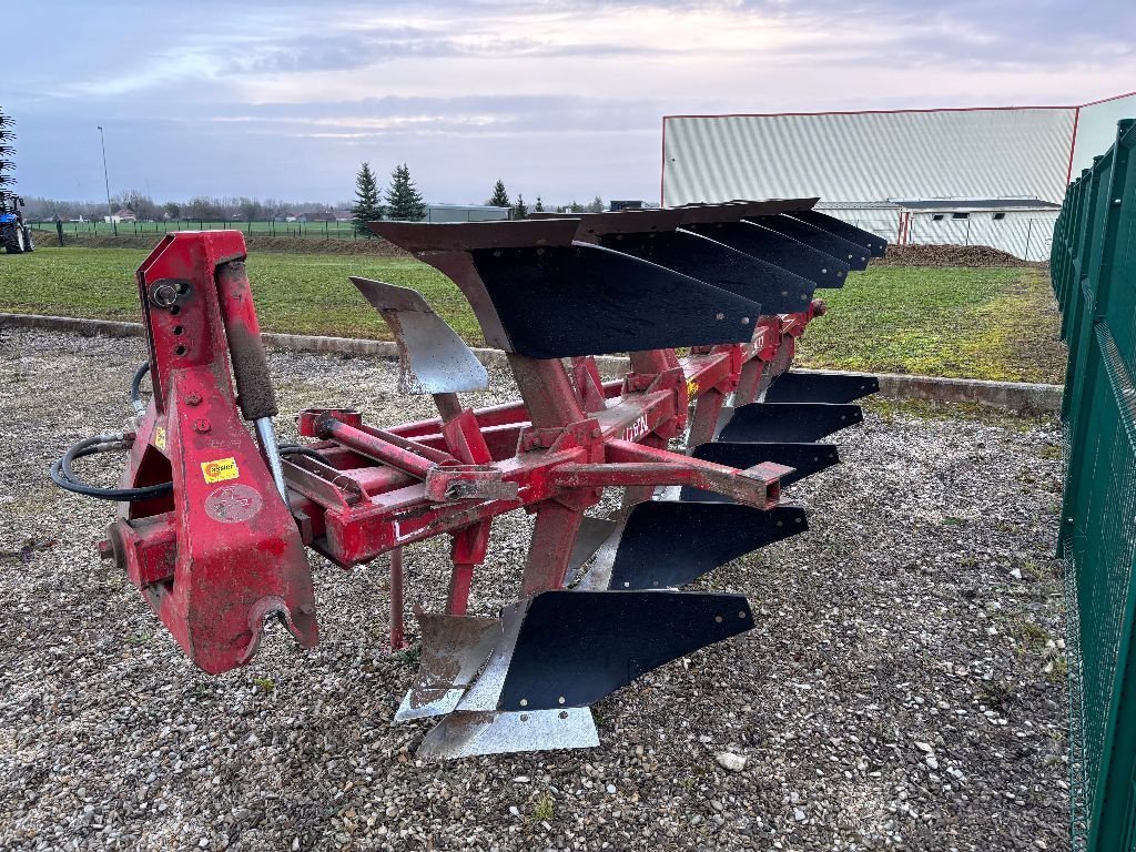 Pflug of the type Naud RX 4301, Gebrauchtmaschine in VERT TOULON (Picture 1)