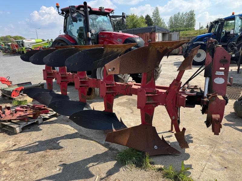Pflug del tipo Naud RX406, Gebrauchtmaschine en ESCAUDOEUVRES (Imagen 1)